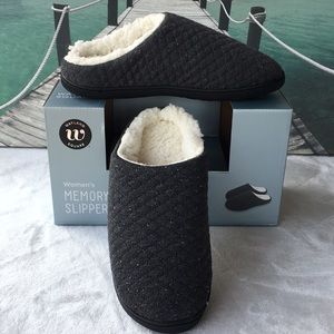 Women’s Memory foam Slippers